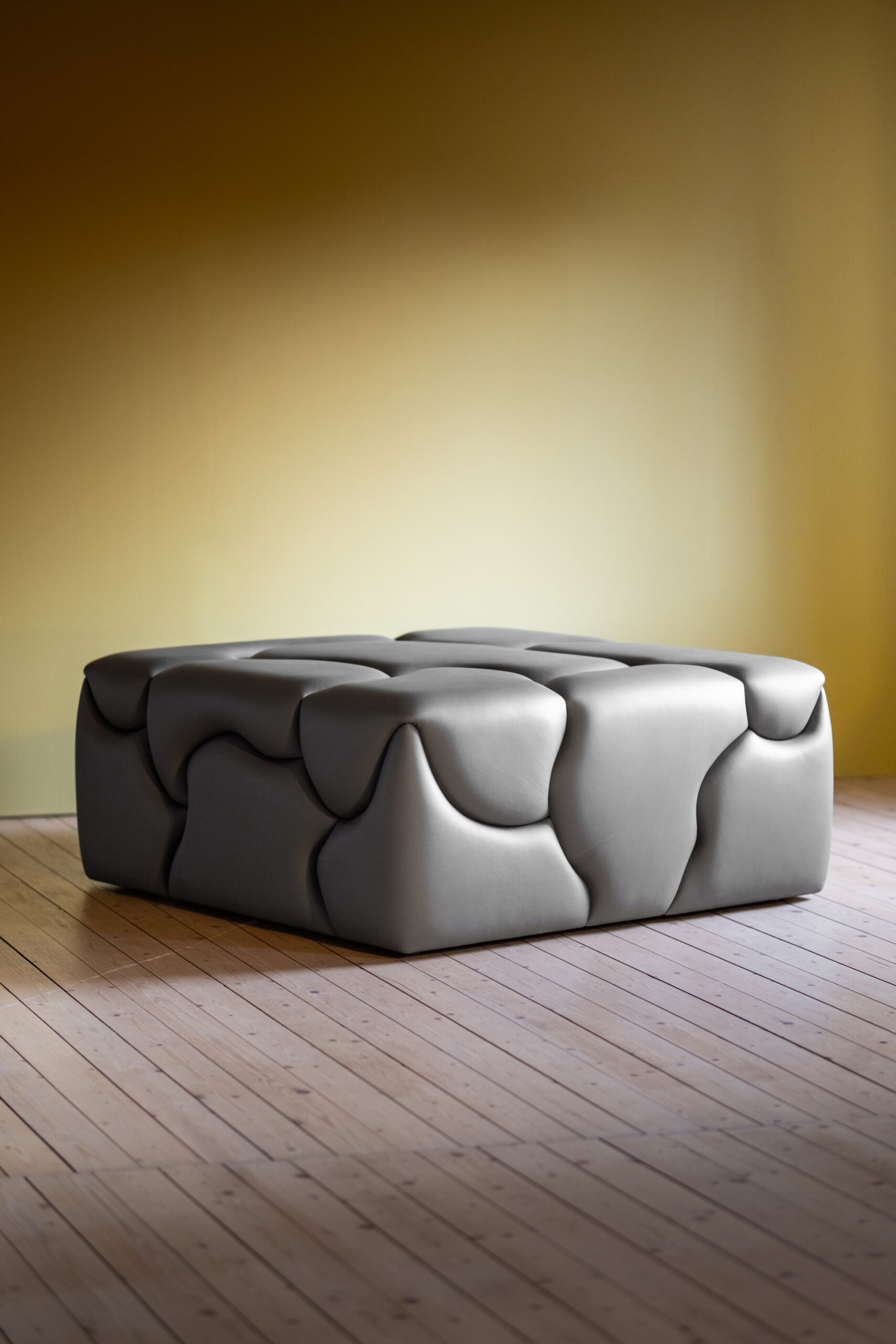 Louise Hederstrom – Bark Pouf Form DesignCenter 1